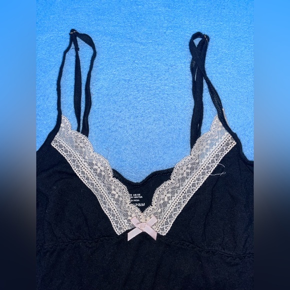 H&M Lacy Dress (XS) - Picture 4 of 4